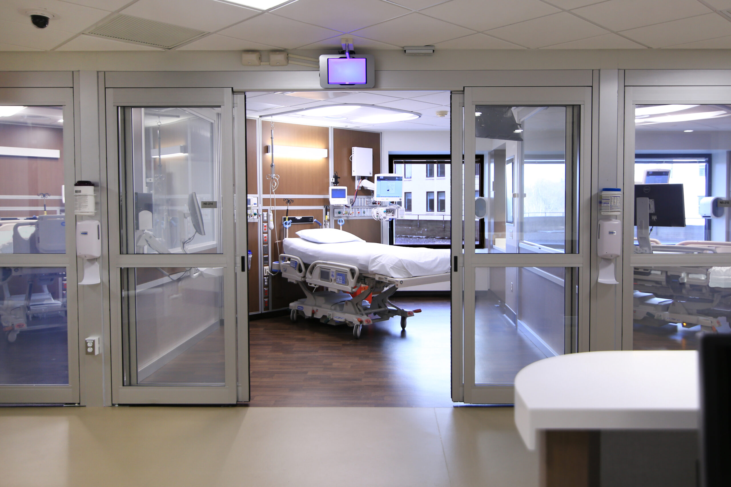 Cardiac ICU with Vinyl Sheet